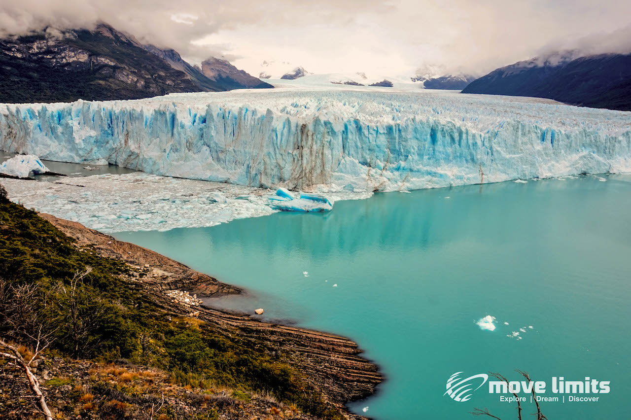 Perito Moreno Gletscher in Argentinien - Gesamtansicht - movelimits.de
